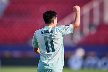 “No hay que cargar a Gilberto Mora con demasiadas responsabilidades”