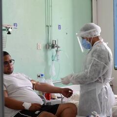 La diferencia de síntomas entre vacunados y no vacunados de la COVID