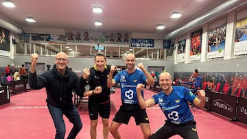 Celebración del Kutxabank Priego tras eliminar al Ostrov en la República Checa