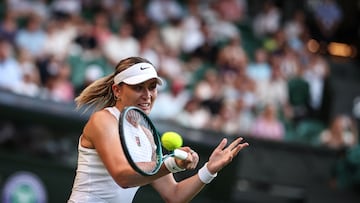 Paula Badosa, contra Katie Boulter en Wimbledon.