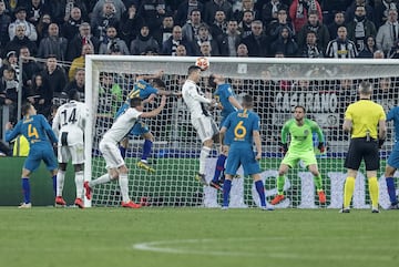 12 de marzo de 2019. Partido de vuelta de los octavos de final de la Champions League en Tur¨ªn frente a la Juventus (3-0). Cristiano Ronaldo marc¨® el 2-0.
