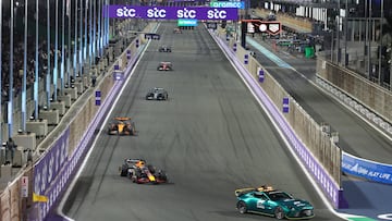 Esta es la impresionante forma en la que trabajan camarógrafos de la Formula 1