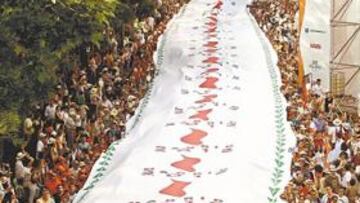 <b>ELOGIOS AL APOYO POPULAR. </b>El respaldo de los ciudadanos a la candidatura suma puntos para el COI