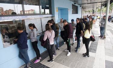 Historic number of Celta fans prepare Old Trafford journey