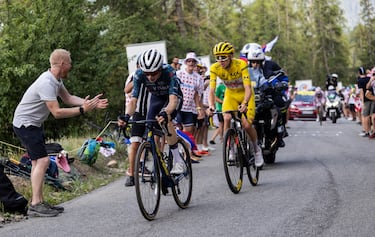 Vingegaar y Pogacar durante la etapa de hoy. 
 