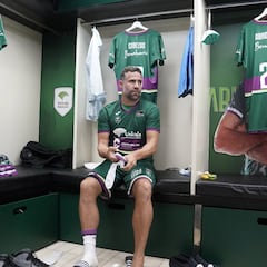 Cabezas: "Supone mucho estar en el techo del Carpena con Berni"