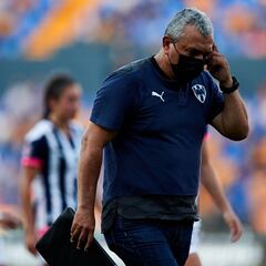 Héctor Becerra: “Me siento avergonzado; vendrán revanchas”