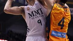 El Madrid remonta e iguala el récord de 23-0 de Ferrándiz