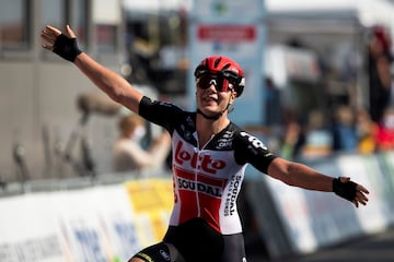 La doble campeona del Mundo de Ciclismo en pista (2017 Y 2021) y Campeona Europea (2016), la ciclista belga es una de las que apunta a hacerse con la victoria en el Tour. Pertenece al SD Worx y en los 迆ltimos Juegos Ol赤mpicos qued車 cuarta en la prueba de ruta. Desde 2019, ha ganado de manera consecutiva el Campeonato de B谷lgica Contrarreloj.