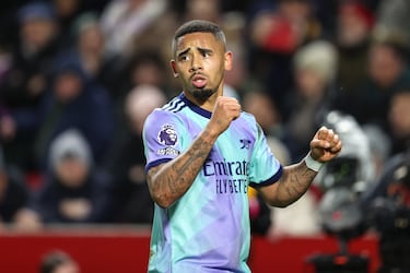 Otro año más en el que Gabriel Jesus se pierde una gran cantidad de partidos por lesiones. Esta temporada, el delantero brasileño del Arsenal tuvo la desgracia de romperse el ligamento cruzado anterior de la rodilla izquierda. La vuelta del brasileño es todavía una incógnita.