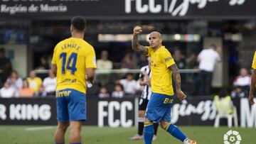 Aprobados y suspensos de Las Palmas: Sandro llega a tiempo