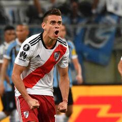 Borré, Pity y el VAR clasifican a River en un partido dramático