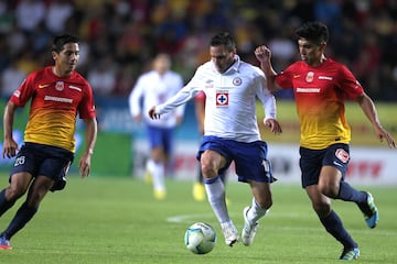 Celestes y Purépechas dieron un inicio intenso en el Clausura 2013. Jefferson Montero adelantó a la monarquía en el primer minuto, Javier Orozco marcó el del empate y Raúl Mancilla puso de nuevo al frente a los locales. Para la segunda parte, Amarabto Perea y Javier Orozco pusieron el 2-3 parcial y Rodrigo Salinas hizo el 3-3 final. 