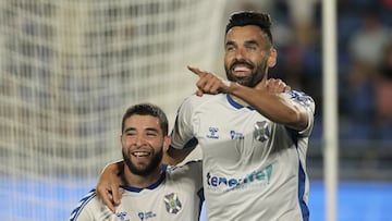 01/11/21  PARTIDO SEGUNDA DIVISOIN
TENERIFE - BURGOS
ENRIC GALLEGO SHASHOUA GOL ALEGRIA