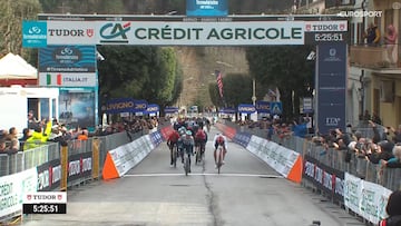 Resumen y ganador de la Tirreno-Adriático, etapa 3, Volterra - Gualdo Tadino 