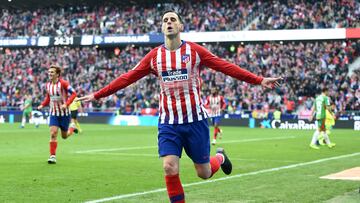 MADRID, SPAIN - DECEMBER 08: Nikola Kalinic of Atletico Madrid celebrates after scoring his team's first goal during the La Liga match between Club Atletico de Madrid and Deportivo Alaves at Wanda Metropolitano on December 8, 2018 in Madrid, Spain. (Photo by Denis Doyle/Getty Images)