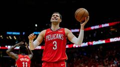 Mirotic, durante un partido.