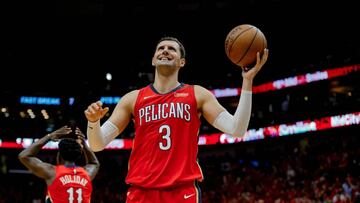 Mirotic, durante un partido.