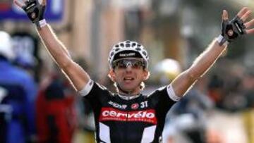 <b>ALEGRÍA. </b>Xavier Tondo entró vencedor con los brazos en alto.