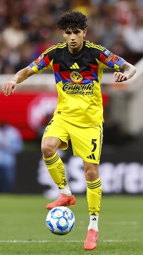 Kevin Alvarez of America during the 6th round match between Guadalajara and America as part of the Liga BBVA MX, Torneo Clausura 2026 at Akron Stadium, on February 14, 2026 in Guadalajara, Jalisco, Mexico.