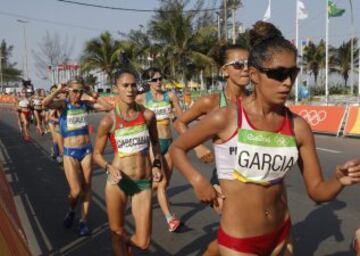 Lupita González ya luce su medalla de plata en el cuello