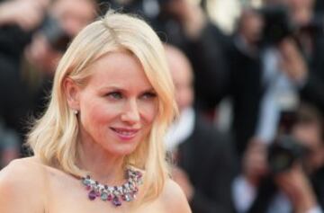 CANNES, FRANCE - MAY 11: Naomi Watts attends the screening of "Cafe Society" at the opening gala of the annual 69th Cannes Film Festival at Palais des Festivals on May 11, 2016 in Cannes, France. (Photo by Samir Hussein/WireImage)