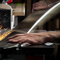 “¿Por qué todos los esquís son iguales si todos los esquiadores son diferentes?”