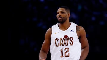 Tristan Thompson, pívot de Cleveland Cavaliers, ante Brooklyn Nets en París (Francia).