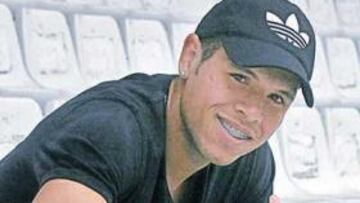 <b>MOTIVADO. </b>Luis Fabiano vuelve al once inicial tras el penalti marcado al Deportivo en la Copa.