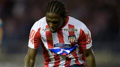 Junior, a un empate de grupos tras vencer al atrevido Guaraní