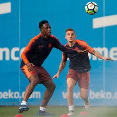 Yerry Mina cada vez se aleja más del Barcelona para la 18/19