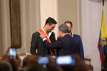 Los dos tenistas colombianos recibieron la Cruz de Boyacá, por parte de el presidente Iván Duque, tras ser campeones de Wimbledon.