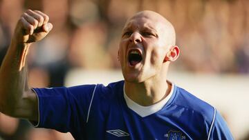 Las travesuras de 'Perro Loco' Gravesen: petardos al fisio, un cambio de coche...
