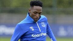 Mina recae en la lesi&oacute;n y se aplaza su debut en Everton