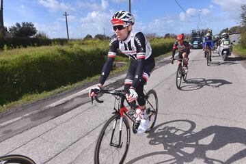 El holandés del Sunweb se confirmó con un gran vueltómano tras su victoria el pasado año en el Giro de Italia, título que seguramente buscará revalidar este año. Cuenta con triunfos de etapa en las tres grandes y, a sus 27 años, es una de las referencias