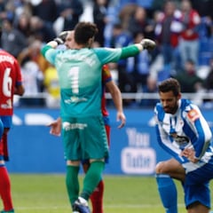 1x1 del Deportivo: Desconexión general tras el descanso