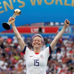 FC Barcelona open the door to Megan Rapinoe