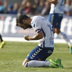 El Tenerife gana la partida a un rival directo y se pone tercero