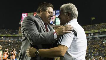 Miguel Herrera es el técnico al que más ha derrotado Ricardo Ferretti