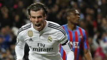 Gareth Bale celebra uno de sus dos goles.