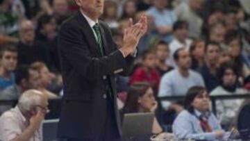 Salva Maldonado durante un partido ante Unicaja esta temporada.