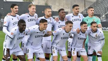 Una alineación del Ceuta.