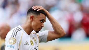 MIAMI GARDENS, FLORIDA - JUNE 18: Trent Alexander-Arnold #12 of Real Madrid C. F. reacts following the FIFA Club World Cup 2025 group H match between Real Madrid CF and Al Hilal at Hard Rock Stadium on June 18, 2025 in Miami Gardens, Florida. Dan Mullan/Getty Images/AFP (Photo by Dan Mullan / GETTY IMAGES NORTH AMERICA / Getty Images via AFP)