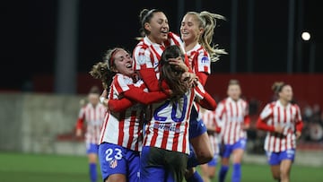 ALCALÁ DE HENARES (MADRID), 04/02/2026.- Las jugadoras del Atlético celebran un gol durante el partido de cuartos de final de la Copa de la Reina, que disputan el Atlético de Madrid F y Athletic Club F este miércoles en el Centro deportivo Alcalá de Henares. EFE/ Víctor Lerena