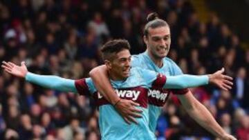 Manuel Lanzini celebra su gol en el 88&#039; ante el Crystal Palace.