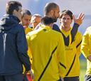 Diez del filial completan el entrenamiento del Barcelona