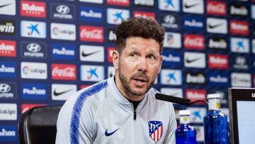 GRAF6888. MADRID, 14/12/2018.- El técnico argentino del Atlético de Madrid, Diego Simeone, durante la rueda de prensa posterior al entrenamiento del equipo realizado hoy en la Ciudad deportiva Wanda en Majadahonda, de cara al partido que dis