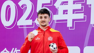 Marco Plazuelo, con la plata lograda en marzo.