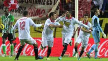 Medel, Reyes y Navas, eufóricos.