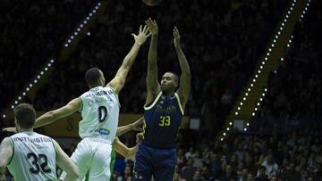 14/12/19 PARTIDO BALONCESTO BASKET
LIGA ACB LIGA ENDESA
BETIS COOSUR - REAL MADRID
TREY THOMPKINS